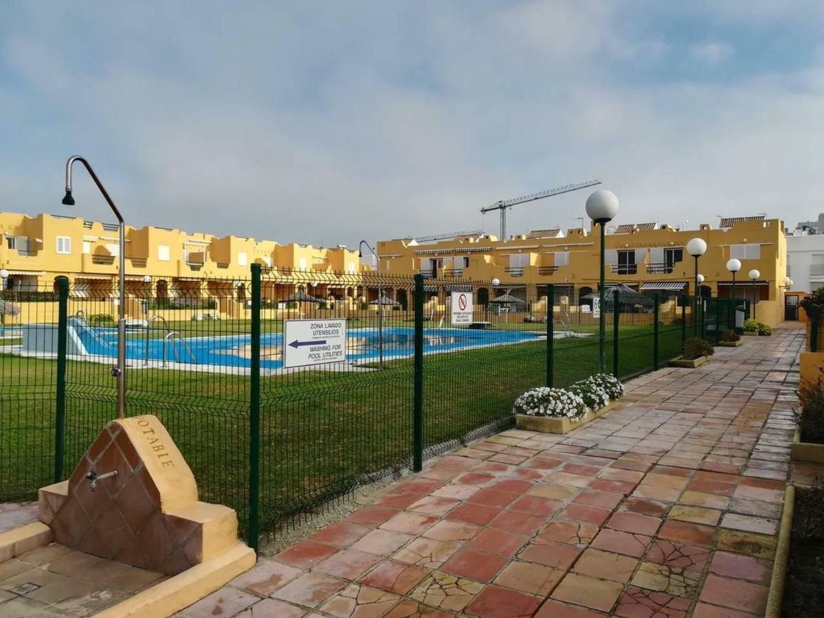 Lances I. Terrace, Beach And Pool Tarifa Bagian luar foto